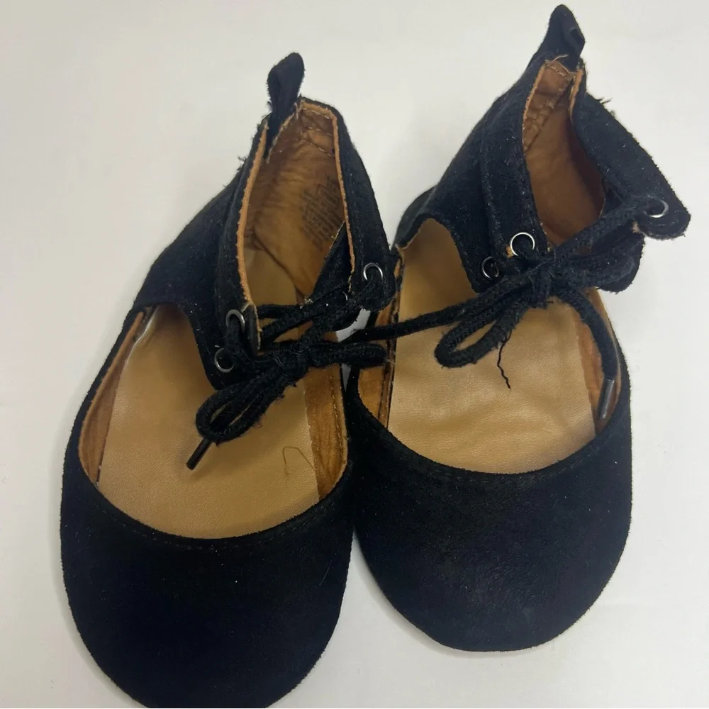 Old Navy Black Suede Lace-Up Shoes Size 18-24 Months Baby Toddler Soft Dressy